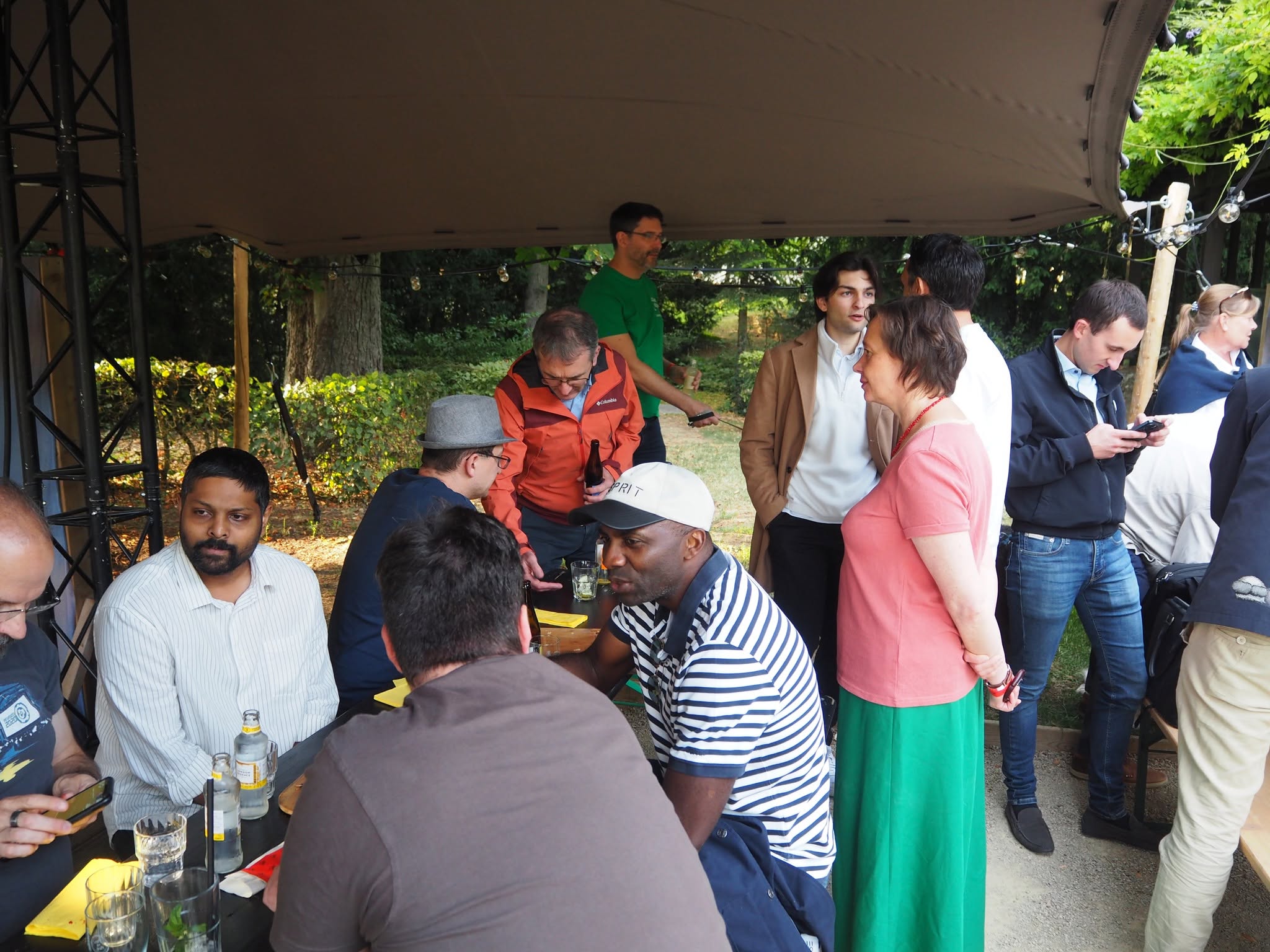 Afterwork au mikrokosmos : merci à nos bénévoles